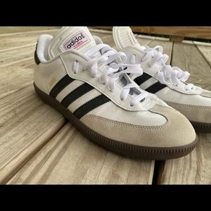 Adidas Sambas (white + creme suede)
